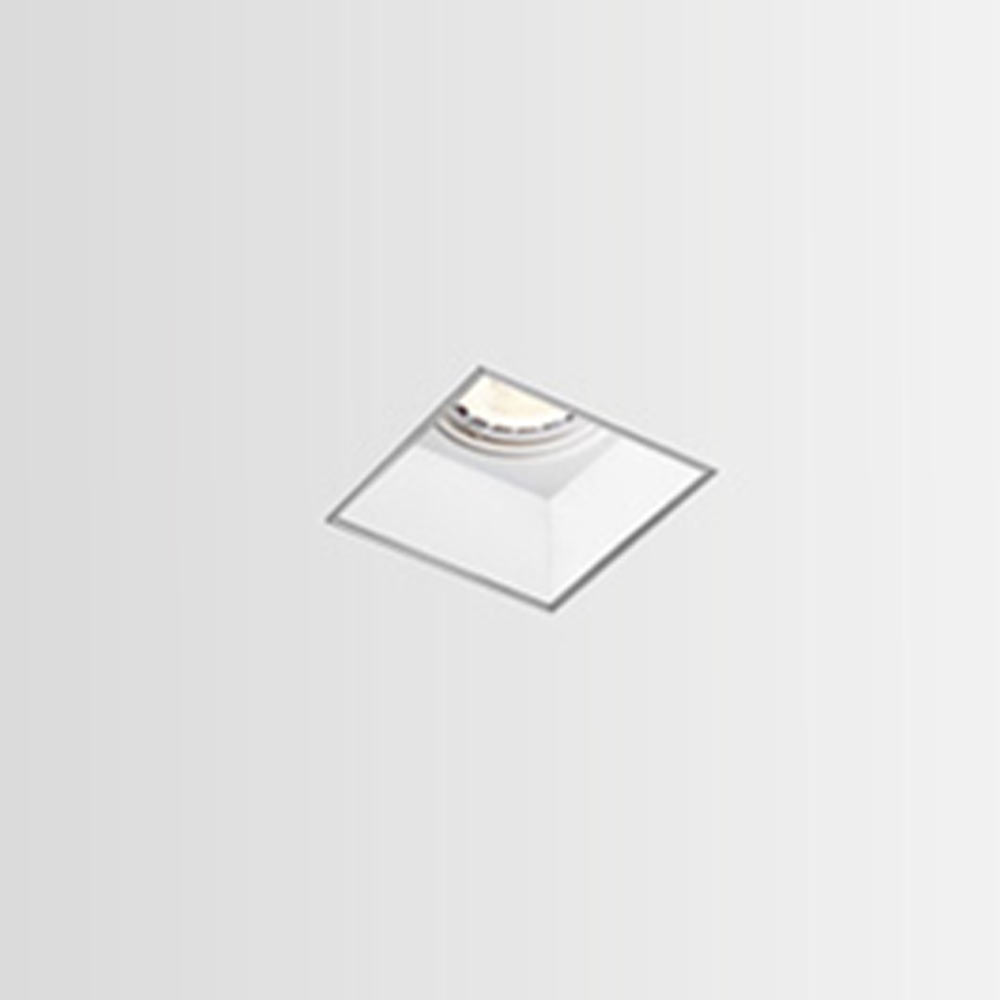 Wever&Ducre 131330W0 STRANGE 1.0 QR111 W встравиевый потолочный светильник